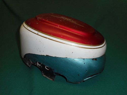 Vintage 125 cc outboard boat motor hood  ~  maker unknown     ** clearance **
