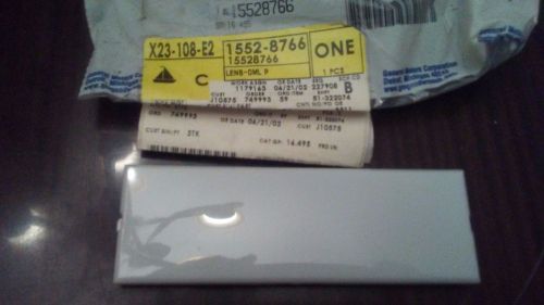 Nos 1996-2002 gm dome light lens many chevrolet gmc trucks courtesy