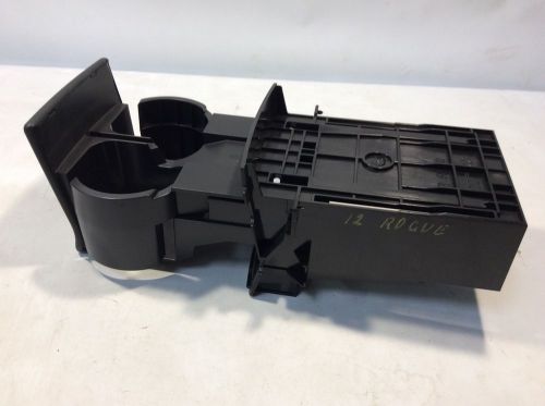 08 09 10 11 12 13  nissan rogue rear cup holder cupholder console oem m