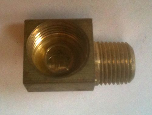 Brass 90 degree 1/4&#034; male to 1/2&#034; inverted female be250500if @ speed tech