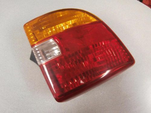 2000-2001-2002 toyota celica left driver genuine oem tail light 11 7c2