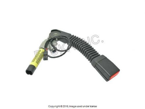 Bmw genuine front left seat belt receptacle with belt tensioner e53 e83 e83n e85