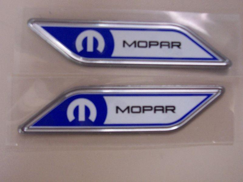 Mopar stick on fender emblem set chrome blue black white name plate 82212881