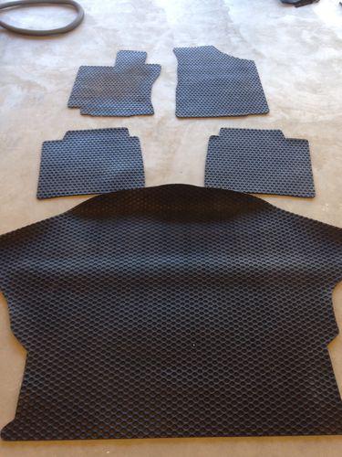 Toyota venza all weater mats