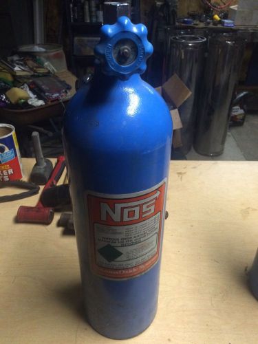 Nos 10 bottle