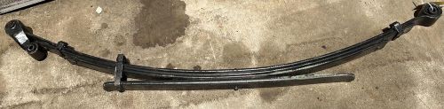 05-15 nissan xterra 4x4 rear leaf spring assembly oem 55020ea20a