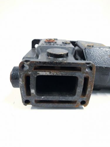 Volvo penta hge3784, riser exhaust outlet