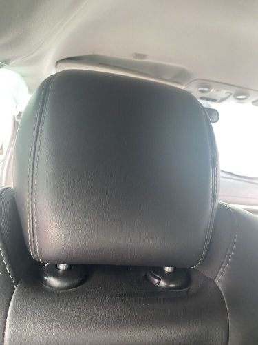 2014 chevrolet traverse lt front seat headrest