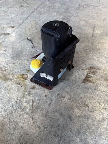 Hydraulic outdrive lift pump trim marine fresh water