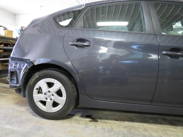 2010 toyota prius 43132 miles rear or back door right