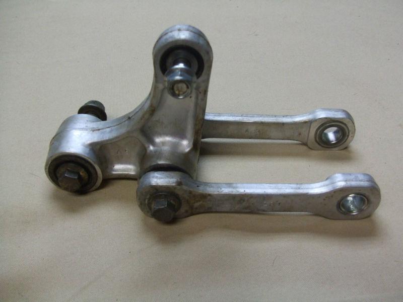 Suzuki 1999 rm125 swingarm linkage 