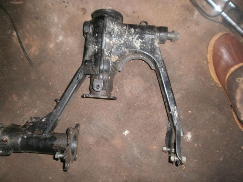 2000 yamaha grizzly 600 rear swing arm