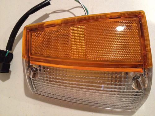 1986 mazda b2000 lh front corner light