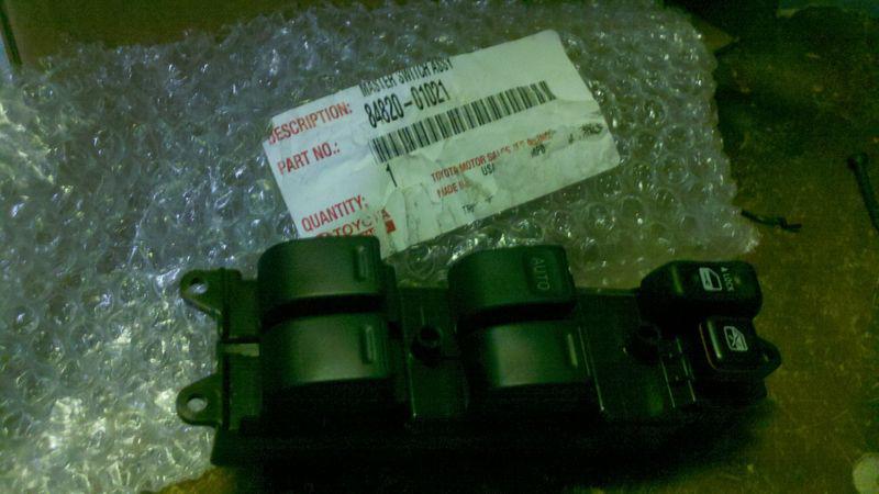 Toyota power window master switch 17801-37021 oem new