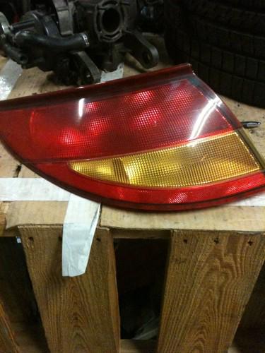 1997-2000 saturn s series lh driver side tail light