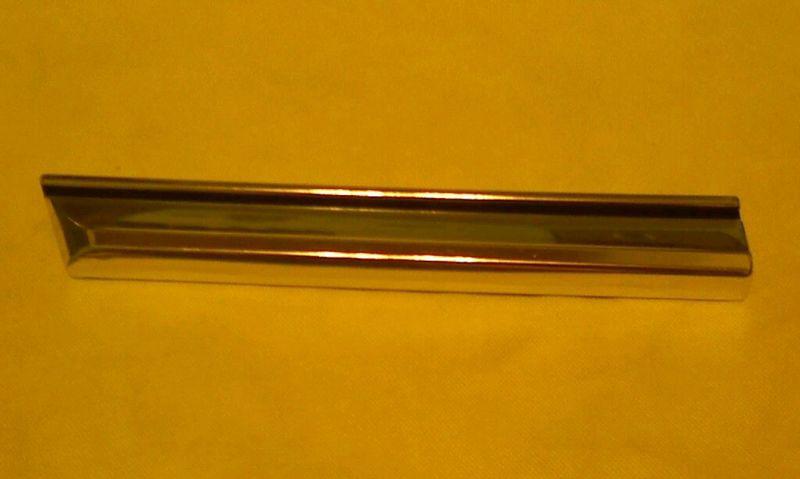 Nos orig 72 ford ranger pickup front side lower fender trim moulding 