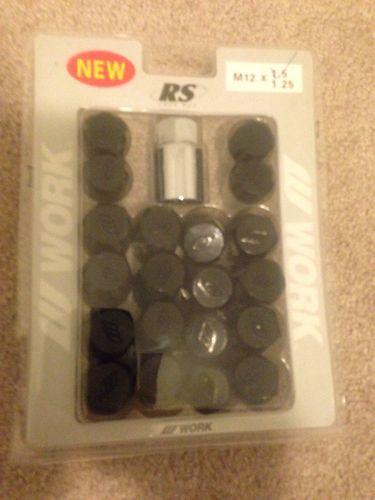 Work rs type closed end wheel nuts