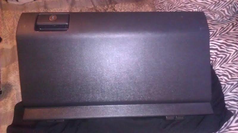 2006 scion tc black glove box