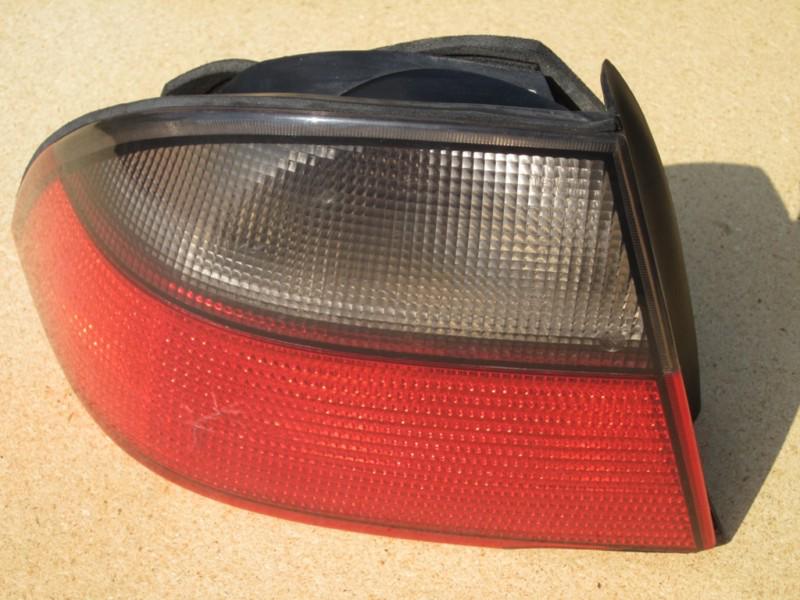 1999 2000 2001 saab 9-5 driver side outer tail light oem lh