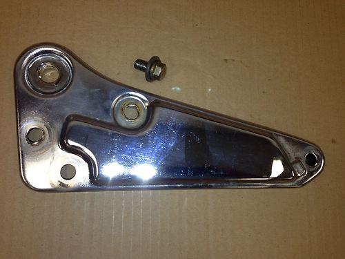 Left foot peg mount, bracket 1981 suzuki gs550t gs 550 t