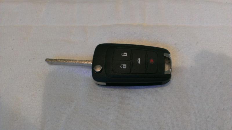 Newer 2010-2013 chevrolet key and fob 13501913