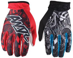 Answer youth seven gloves blue m/medium