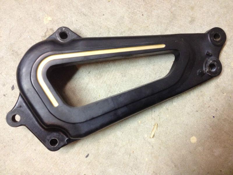 1983 yamaha virago xv750 midnight left foot peg bracket 