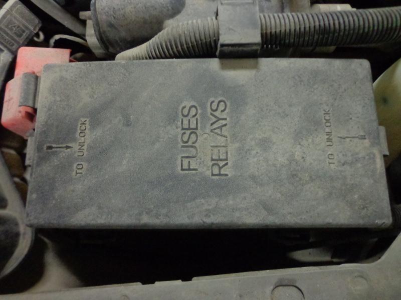 01 deville fuse box 803133