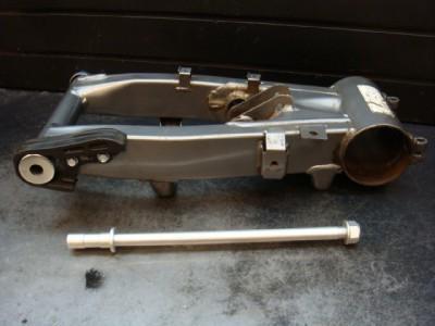 Honda 300ex 300 ex swingarm swing arm rebuilt w/bolt