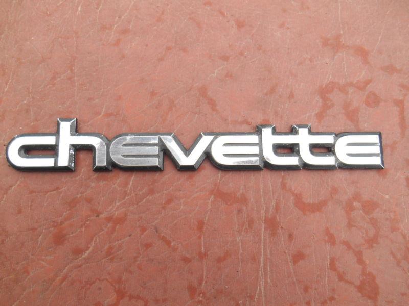 Chevrolet chevette plastic chrome emblem style c