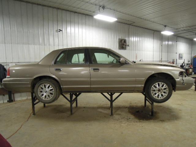 2003 ford crown victoria front door right 2164053