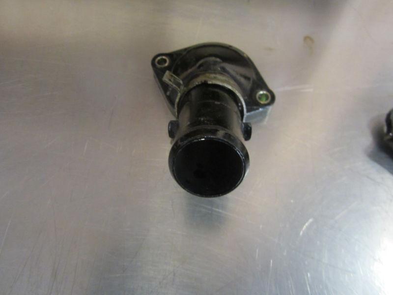 Vo029 thermostat housing 2005 pontiac vibe 1.8 1zzfe