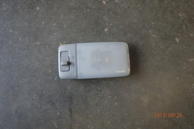 2005 subaru baja oem dome light