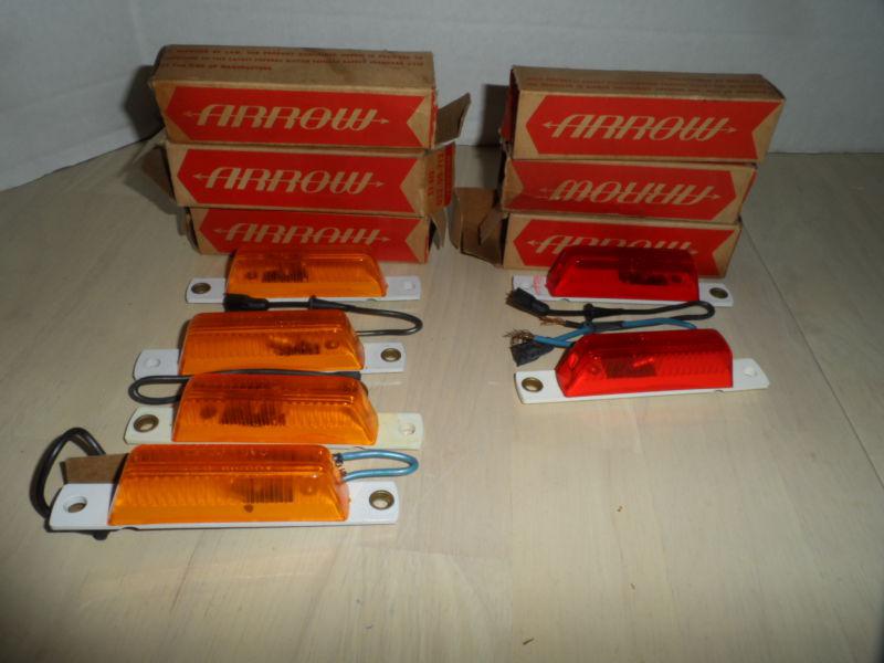  lot of 6 arrow b52 551-0601 red and orange marker lights  