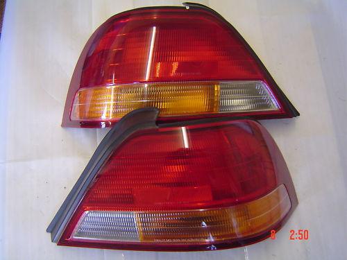 Jdm honda acura inspire ua3  ua2 3.2 tail light factory oem