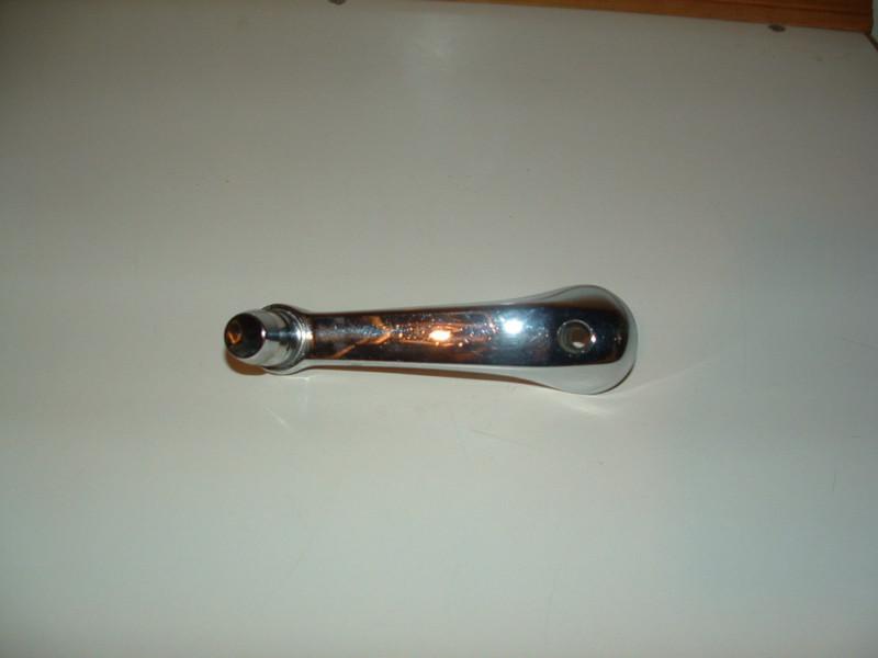 Used 1986-1990 dodge dakota window handle