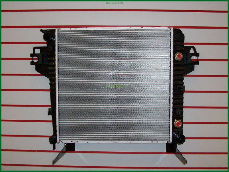 02-05 liberty radiator 3.7l/v6