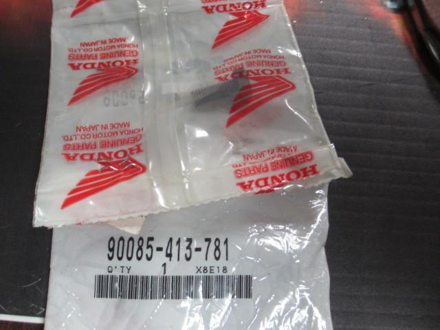 X410 nos honda arx1200 cb1100 cb400t cb450sc socket bolt 6mm p/n 90085-413-781