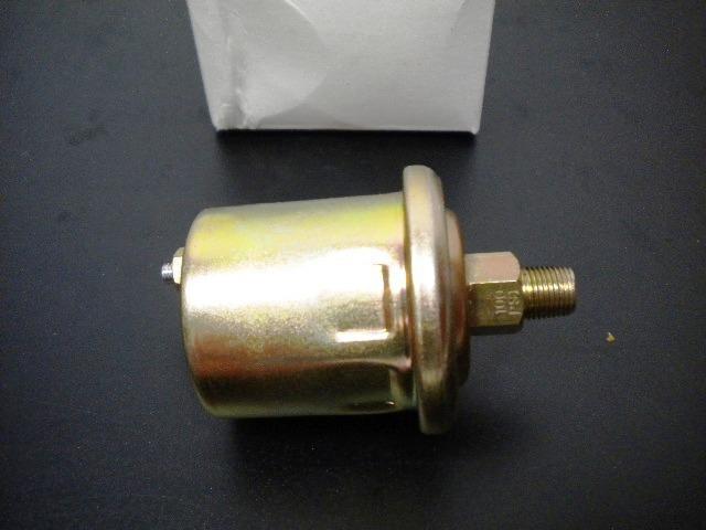 Saleen fuel & oil pressure sending unit electircal 100 psi single term. 047-606