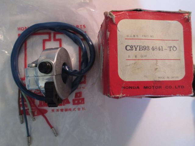 Honda cb72 cb77  nos dimmer switch/horn button assembly 