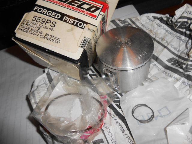 Nos 1986-1988 yamaha yz125 wiseco piston kit standard bore size 559ps