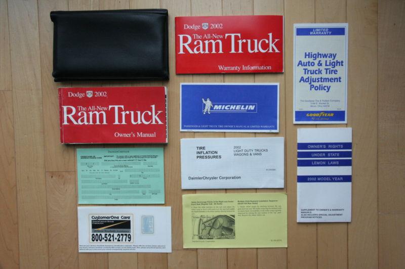 2002 dodge ram truck owners manual / user guide w/case / oem set / free shipping