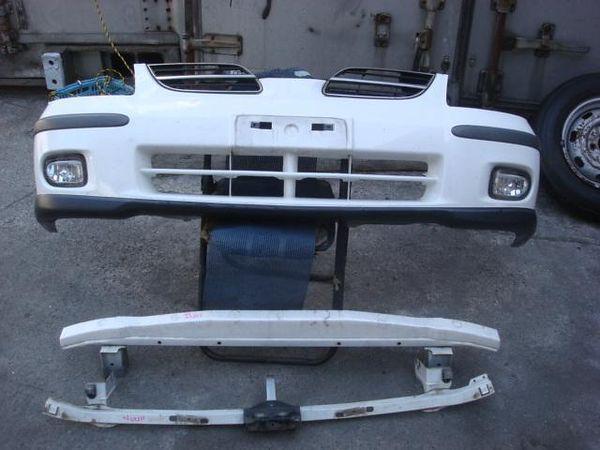 Nissan tino 2001 front bumper assembly [7e10100]