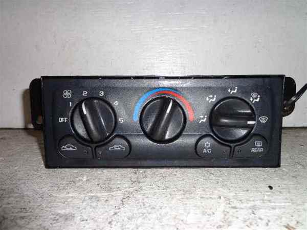 01-05 chevrolet malibu ac/heater climate control oem