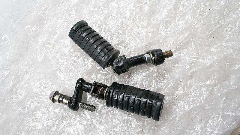 1975 kawasaki h2750 h-2 h2 750 kh750 kh triple *402 front foot pegs