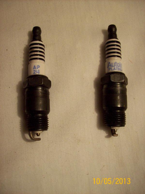 2 autolite  -  ap-24  -  spark plugs