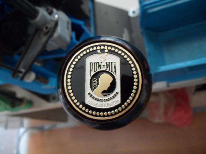 Dog tag pow-mia challenge coin pool ball shift knob jeep wrangler yj 1987 - 1995