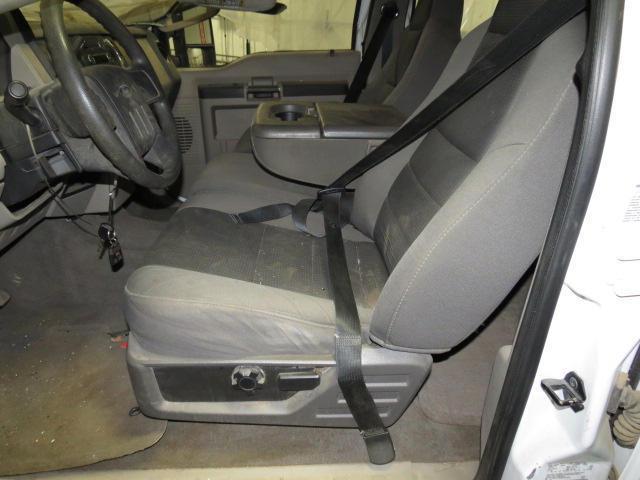 2009 ford f350sd pickup front driver seat belt & retractor only gray