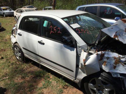 2004 toyota corolla ascent mud flap rh front #c252