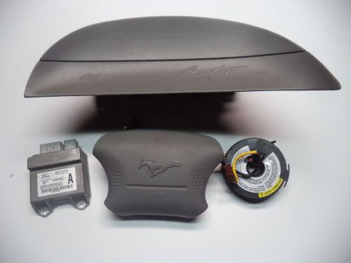 &#039;99 - &#039;04 ford mustang gt airbags srs module clockspring light gray